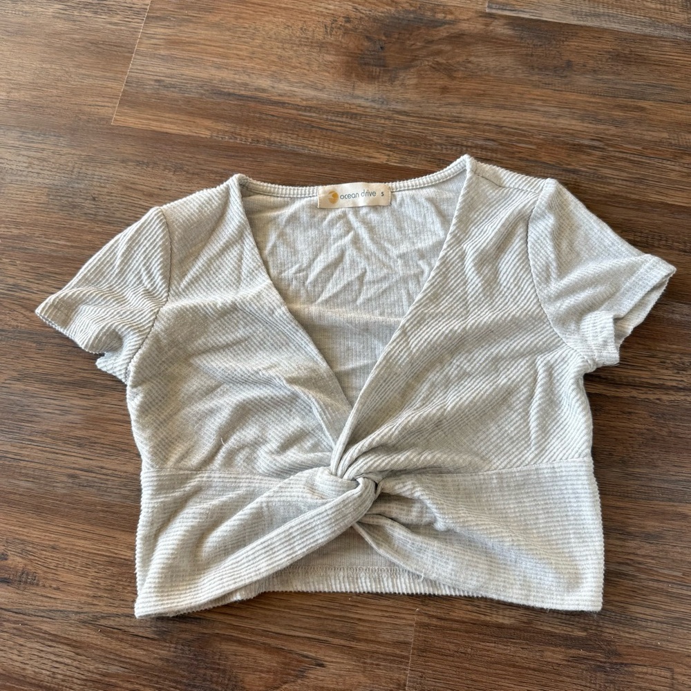 Ocean Drive Gray Knotted V-Neck Top